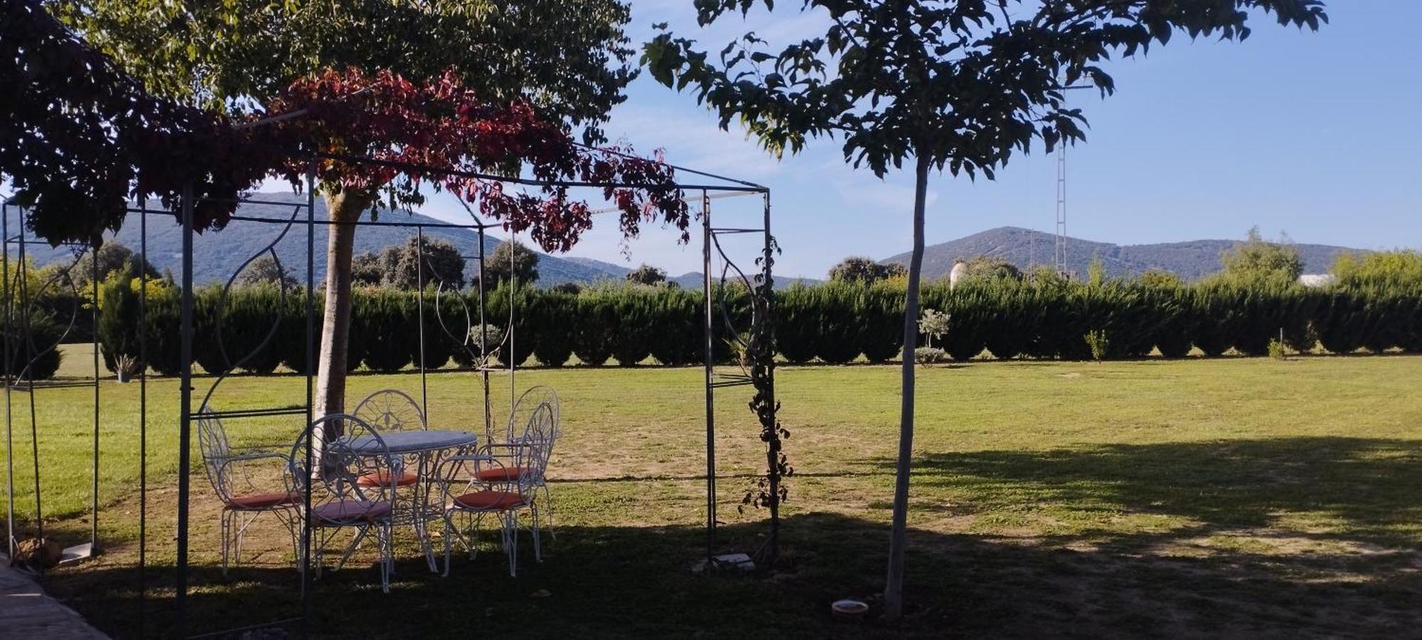 Navahermosa  Finca Los Pajaros Cerca De Puy Du Fou Toledo المظهر الخارجي الصورة